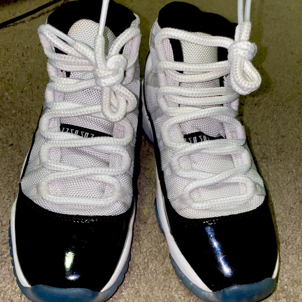 Jordan Retro Concord 11 GS Size 3.5Y